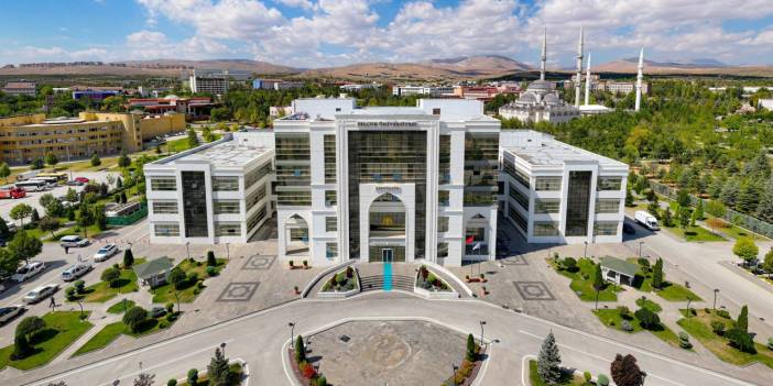 Selçuk Üniversitesi'nden uluslararası başarı: 23 akademisyen listede