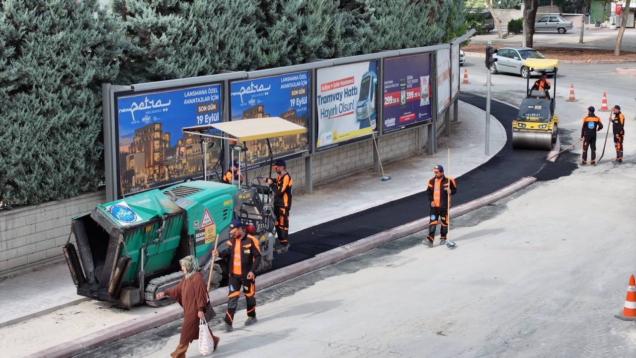 konya-da-ozel-asfaltli-bakim-cadde-cadde-yenileniyor-2.jpg